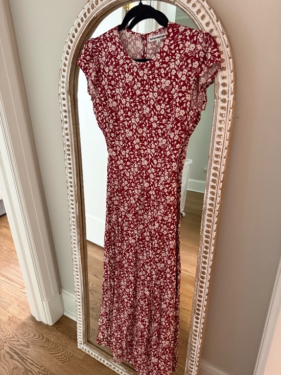 Reformation Dresses & Skirts - Reformation Gavin Dress in White and Red Floral